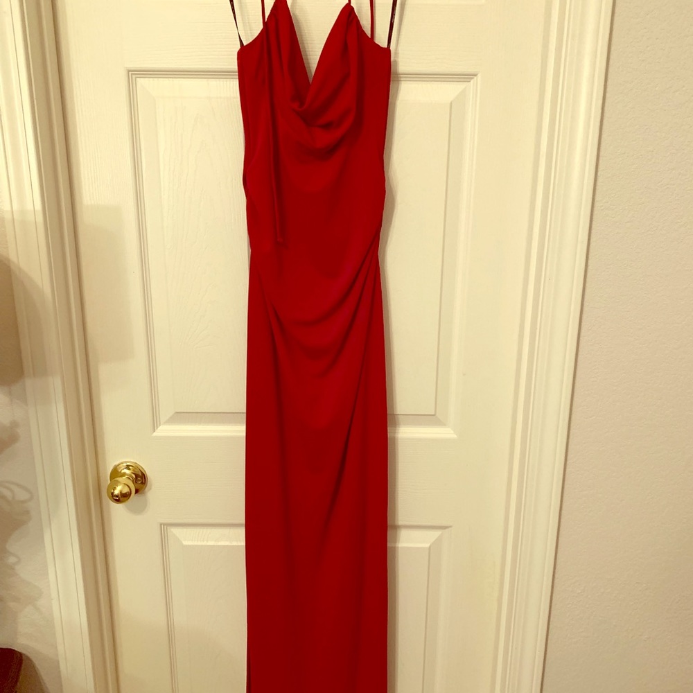 Nicole Miller Collection-Stunning Red Gown